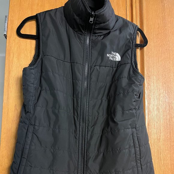 The North Face Jackets & Blazers - Black Northface Women's Fitted Vest, Reversible, Size M